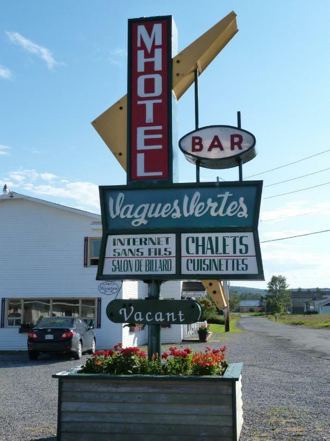 Hôtel-Motel Vagues Vertes Perce Exterior foto